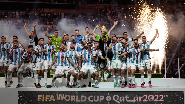 Argentina wins classic World Cup Final on penalties