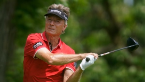 Langer beats age again with 63 for PGA Tour Champions lead