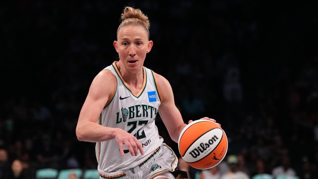 Vandersloot scores 20 of her season-high 23 points after halftime, Liberty beat the Sparks