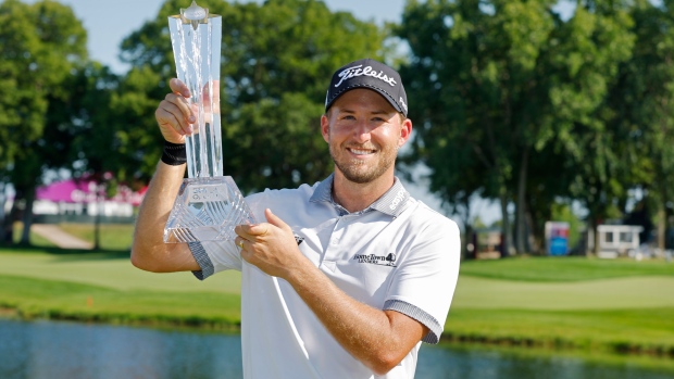 Hodges gets first PGA Tour victory with wire-to-wire win at the 3M Open